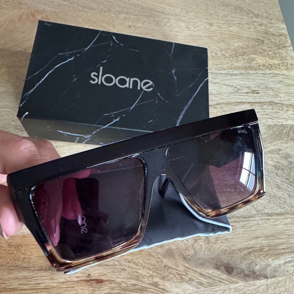 SLOANE Eyewear Carys Sunglasses